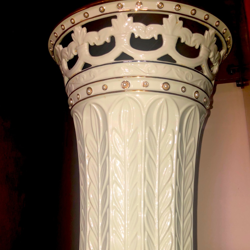 Lenox Florentine & Pearl Porcelain Vase